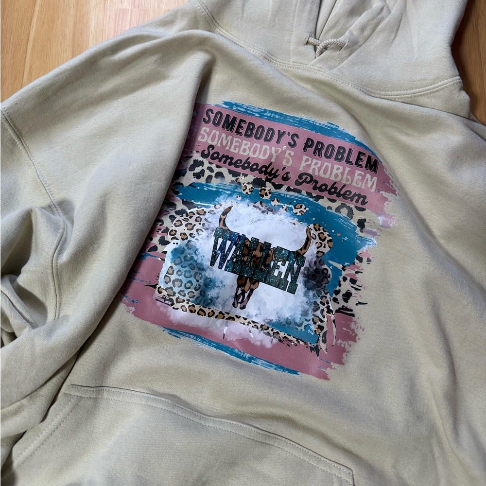 Beige Morgan Wallen Somebody’s Problem Graphic Hoodie XL